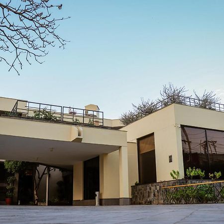 Avari Boutique Multan Exterior photo